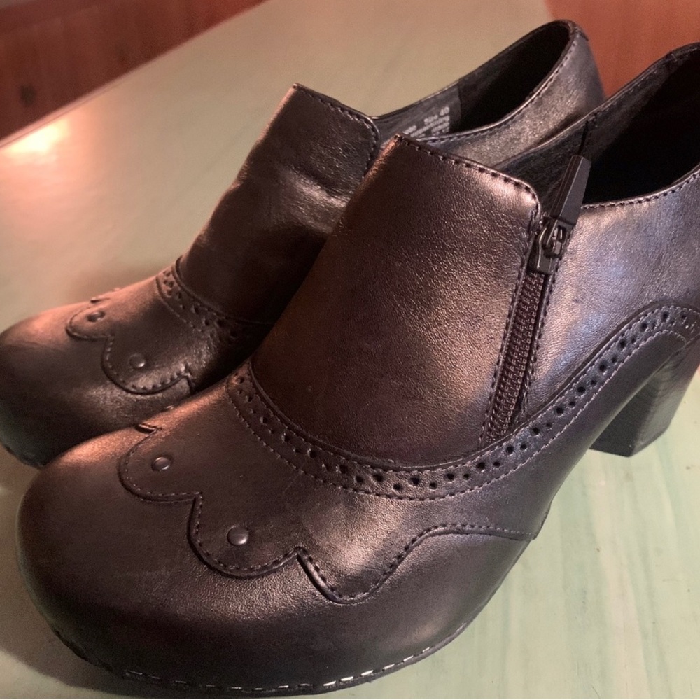 Dansko Nancy Graphite Ankle Bootie Leather Zip Clog Size 40 US 9.5 /10